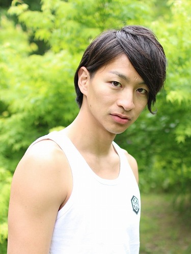 プロフィール